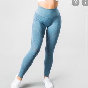 Alphalete AREO work out leggings